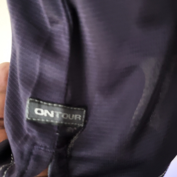 On tour women golf t shirt - Picture 2 of 4